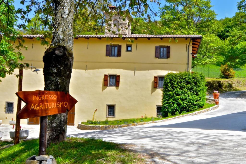 Agriturismo Il Passeggere Villa Bruscoli ภายนอก รูปภาพ