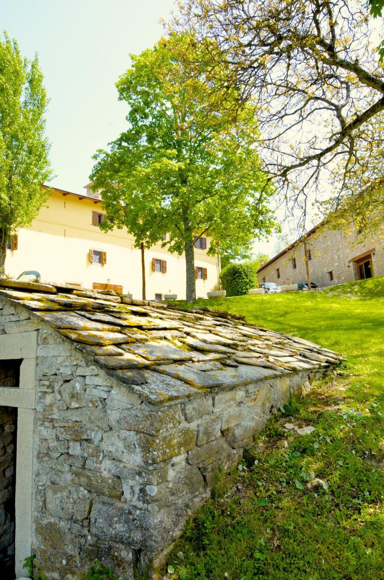 Agriturismo Il Passeggere Villa Bruscoli ภายนอก รูปภาพ