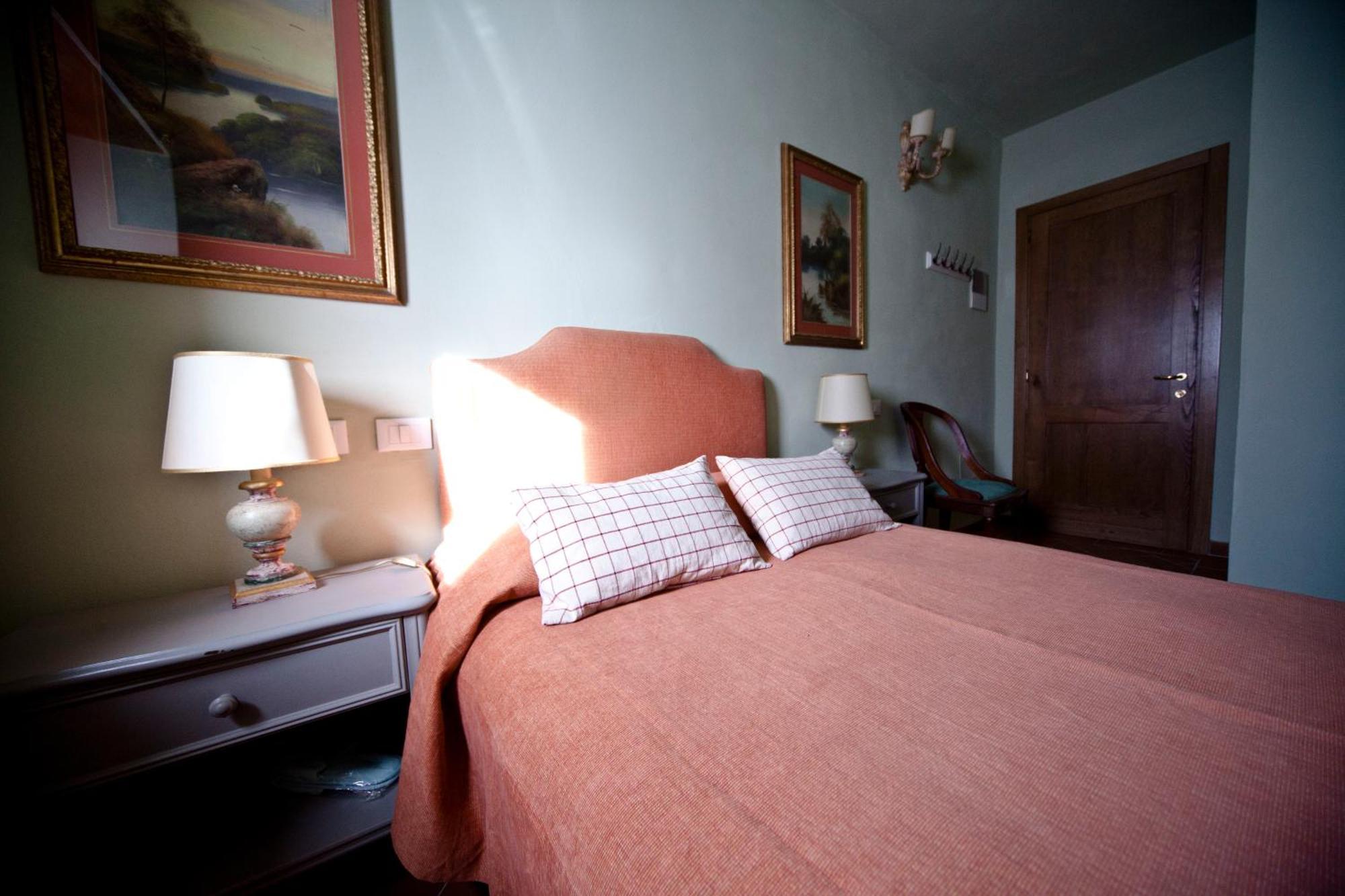 Agriturismo Il Passeggere Villa Bruscoli ภายนอก รูปภาพ