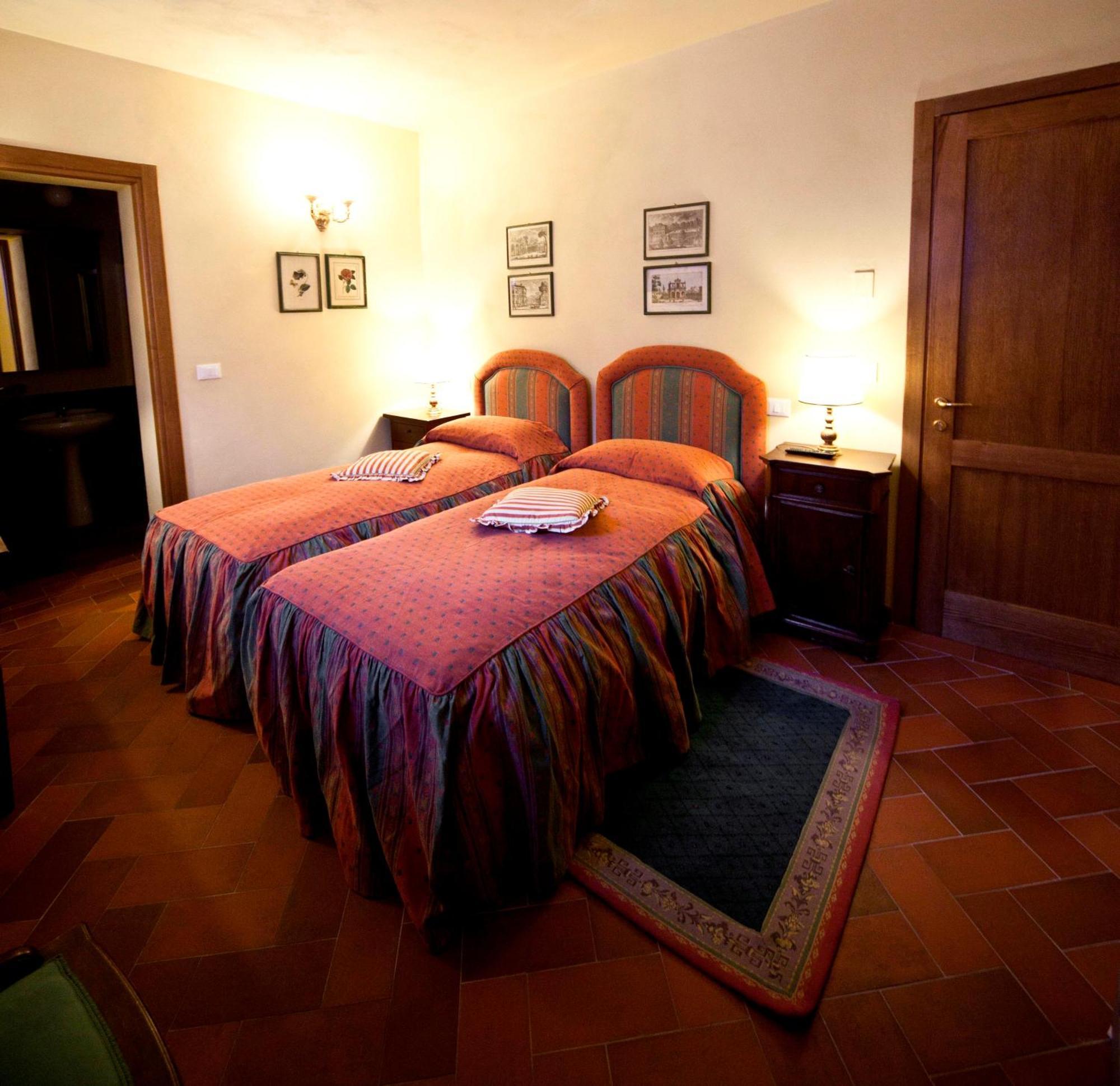 Agriturismo Il Passeggere Villa Bruscoli ภายนอก รูปภาพ